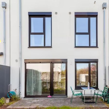 Beautiful Room With Balcony Direction To Messe Hanovra Exterior foto